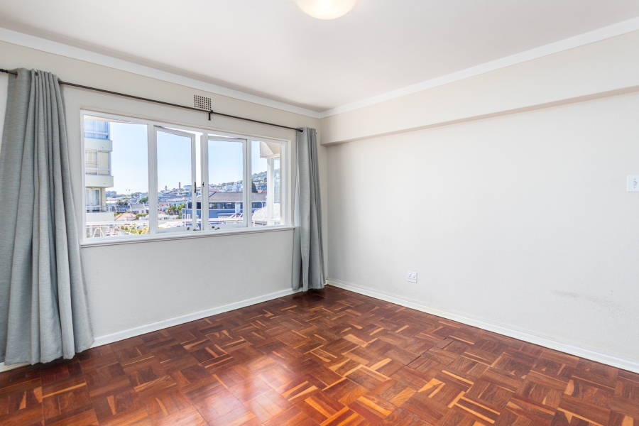 1 Bedroom Property for Sale in Green Point Western Cape